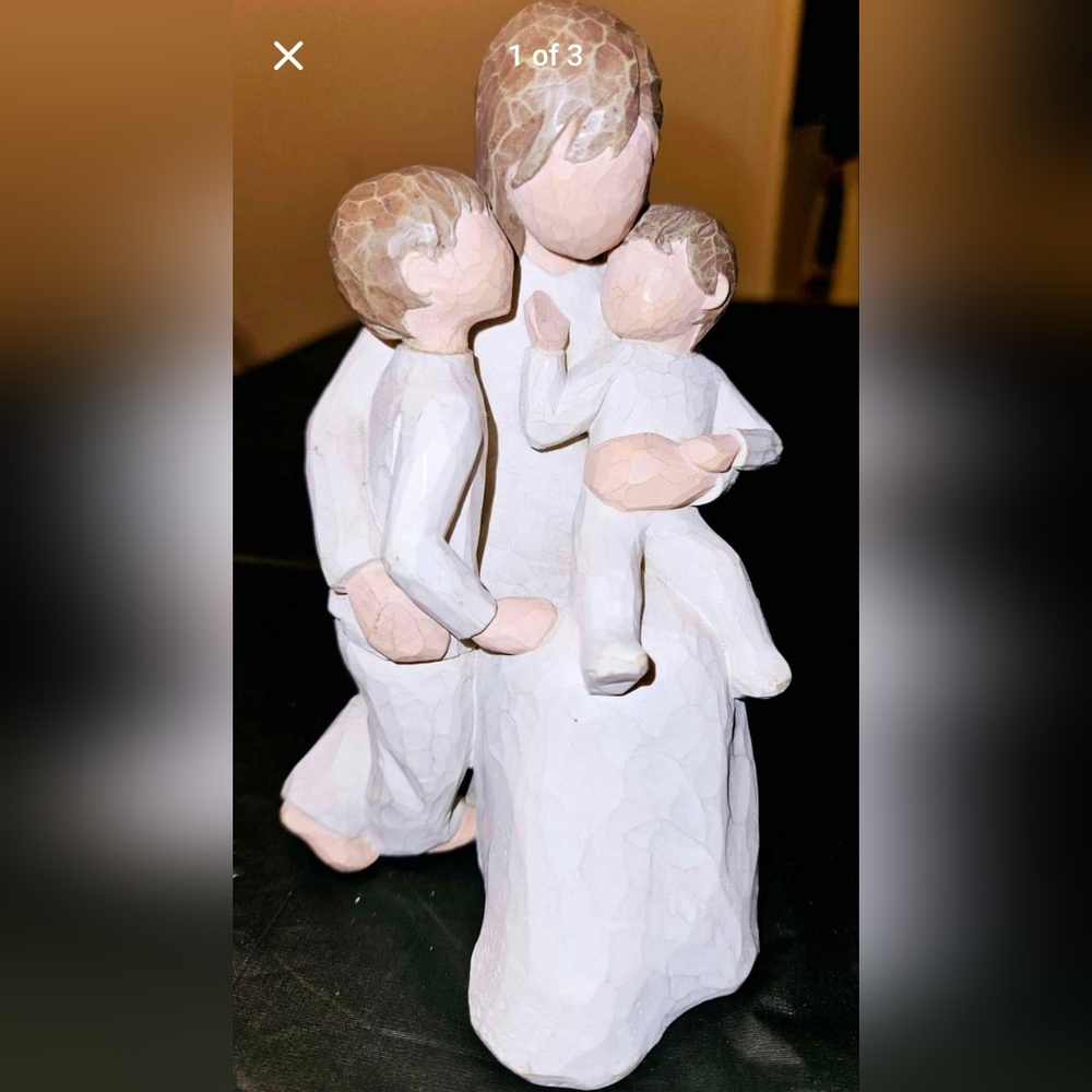Willow Tree Hand Painted Modern Figurine "Quietly" like new